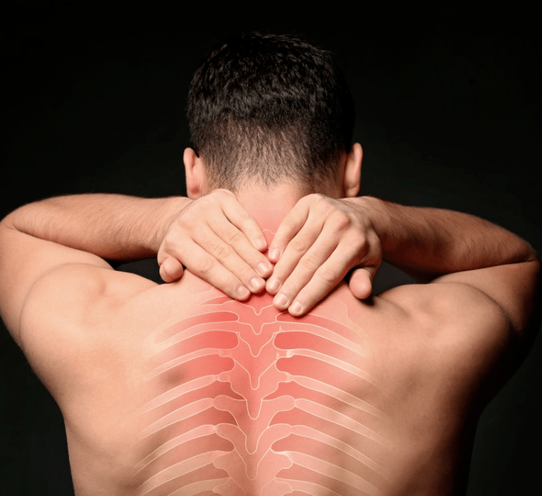 Men are concerned about osteochondrosis of the thoracic spine